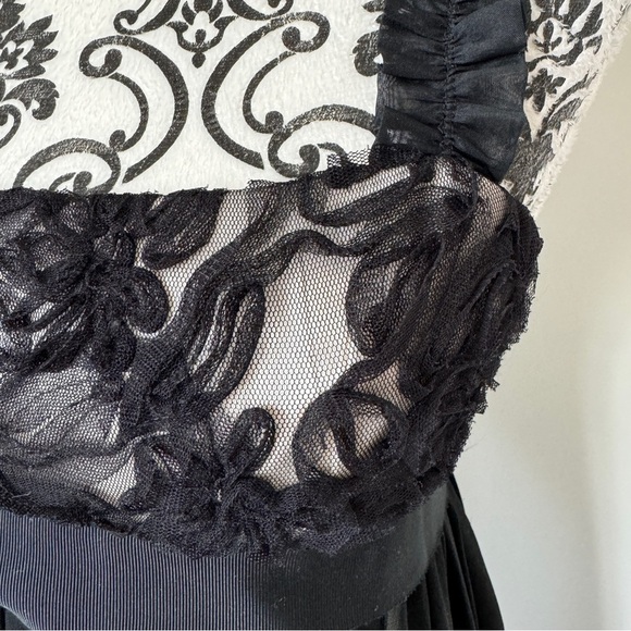 Marchesa Notte 100% Silk Two Layer Dress Floral Mesh Top Rufgle Strap Black 6 - Picture 8 of 11